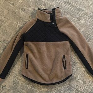 Abercrombie asymmetrical fleece snap up top